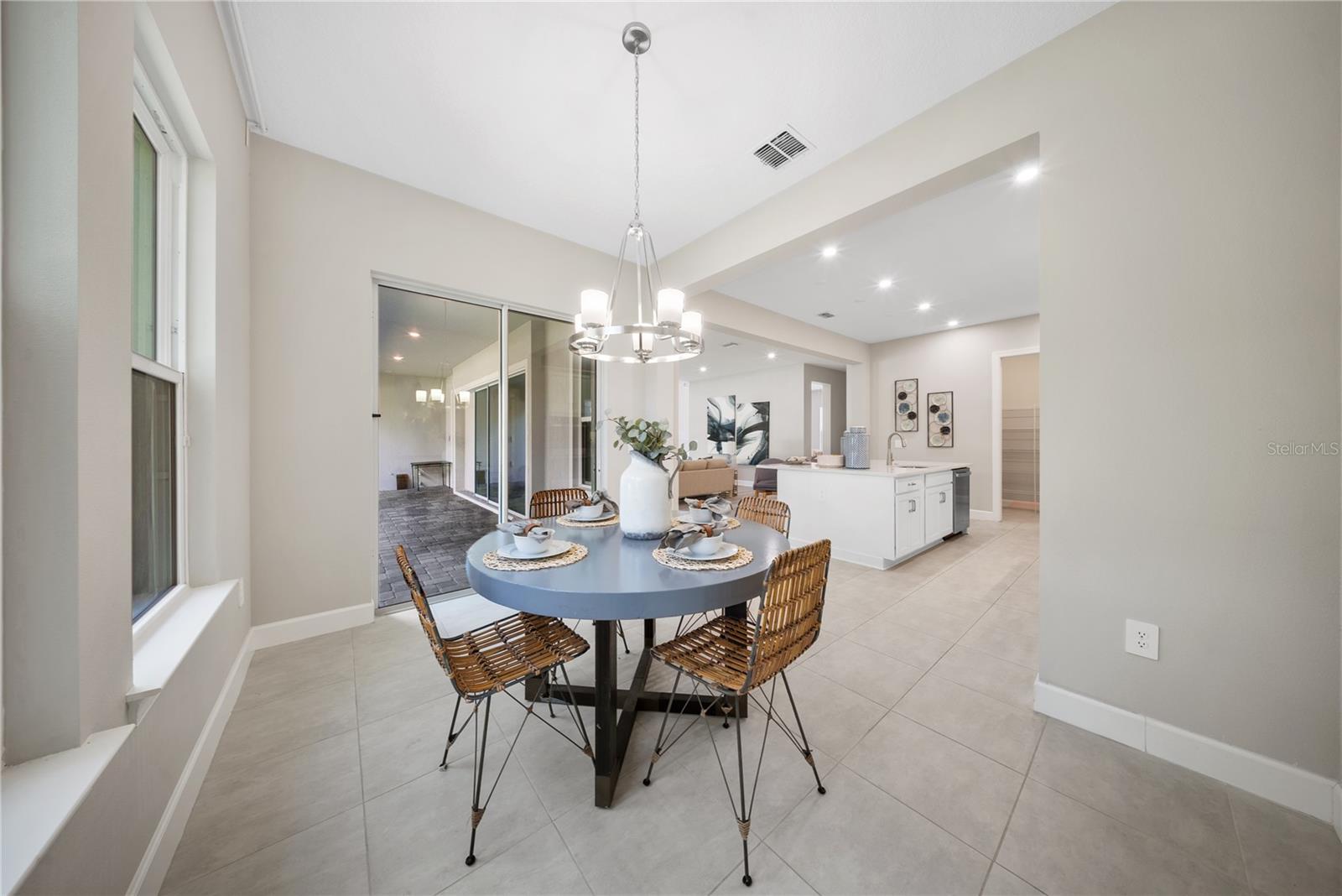 Image 6 of 53 For 10199 Brocksport Circle