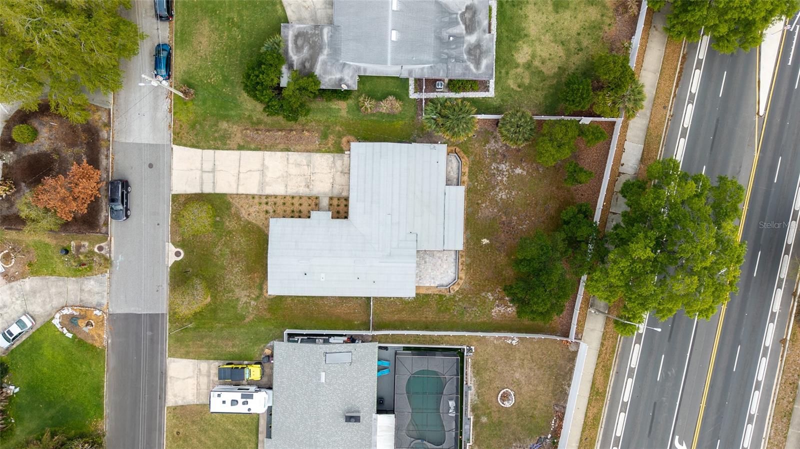 Image 37 of 40 For 909 Marabon Avenue