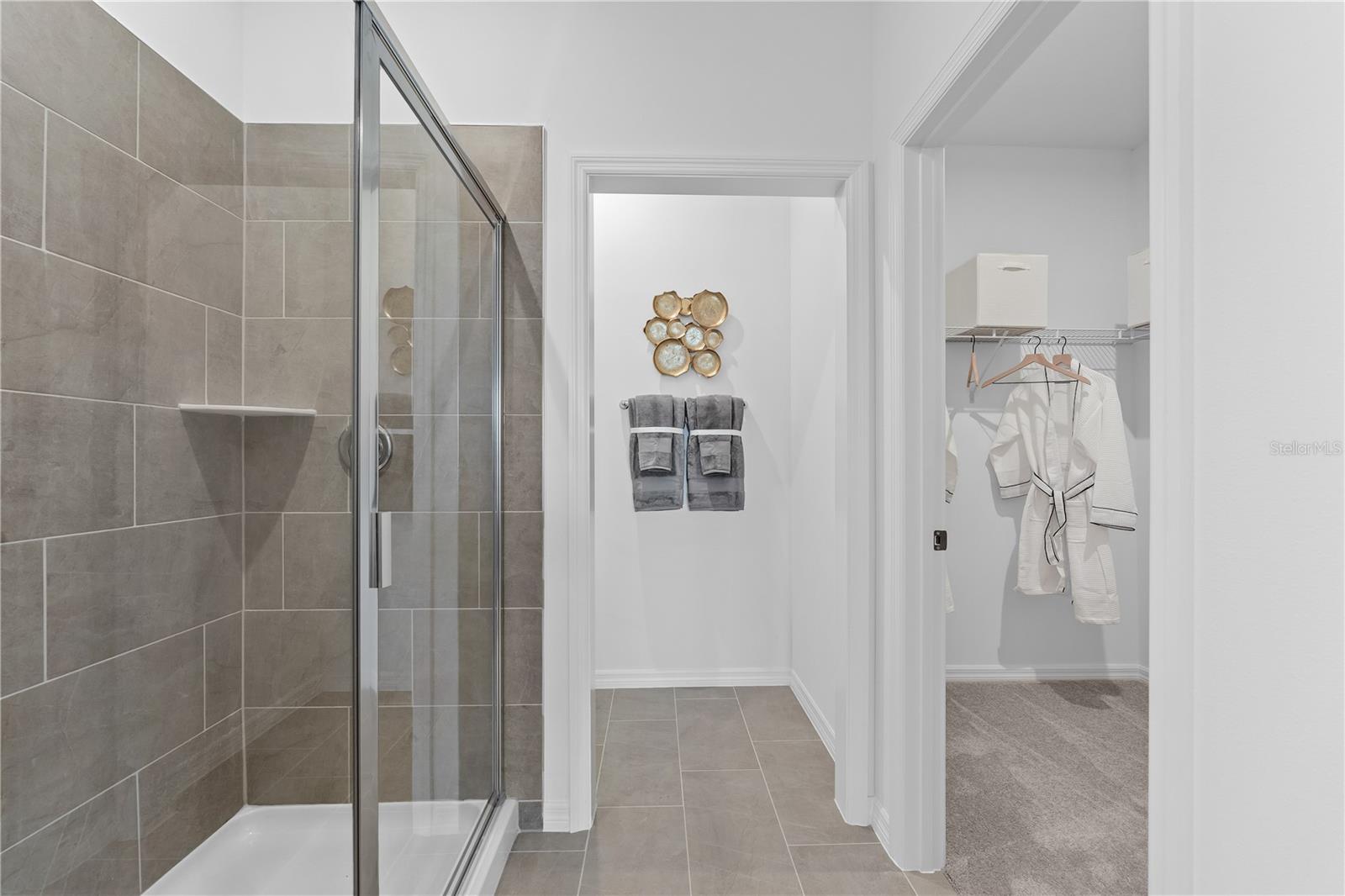 Image 34 of 40 For 3355 Viridian Circle