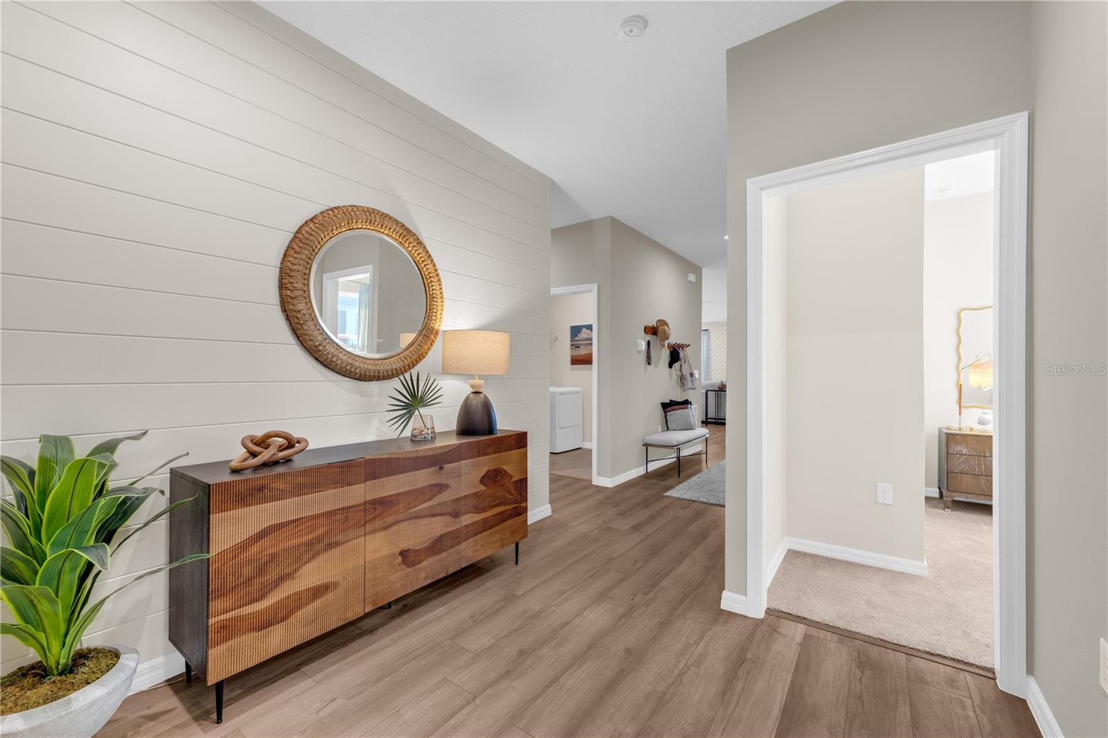 Image 4 of 40 For 3355 Viridian Circle