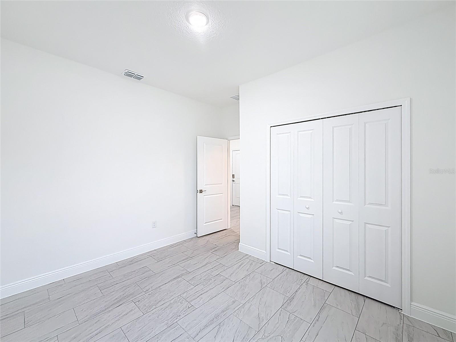 Image 19 of 48 For 227 Marion Oaks Golf Way