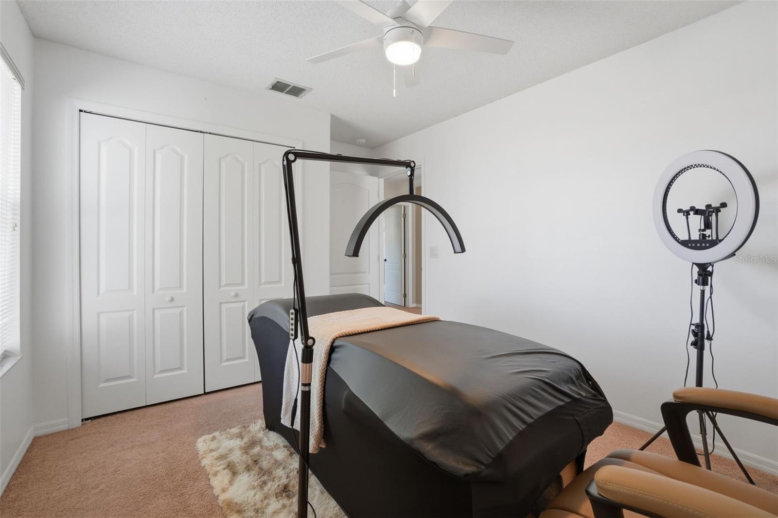 Image 31 of 37 For 5007 Bellthorn Drive