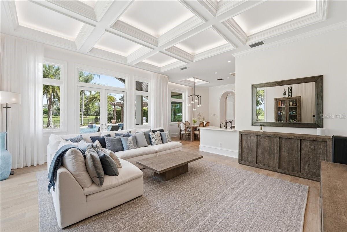 Listing photo id 12 for 9599 Blandford Road