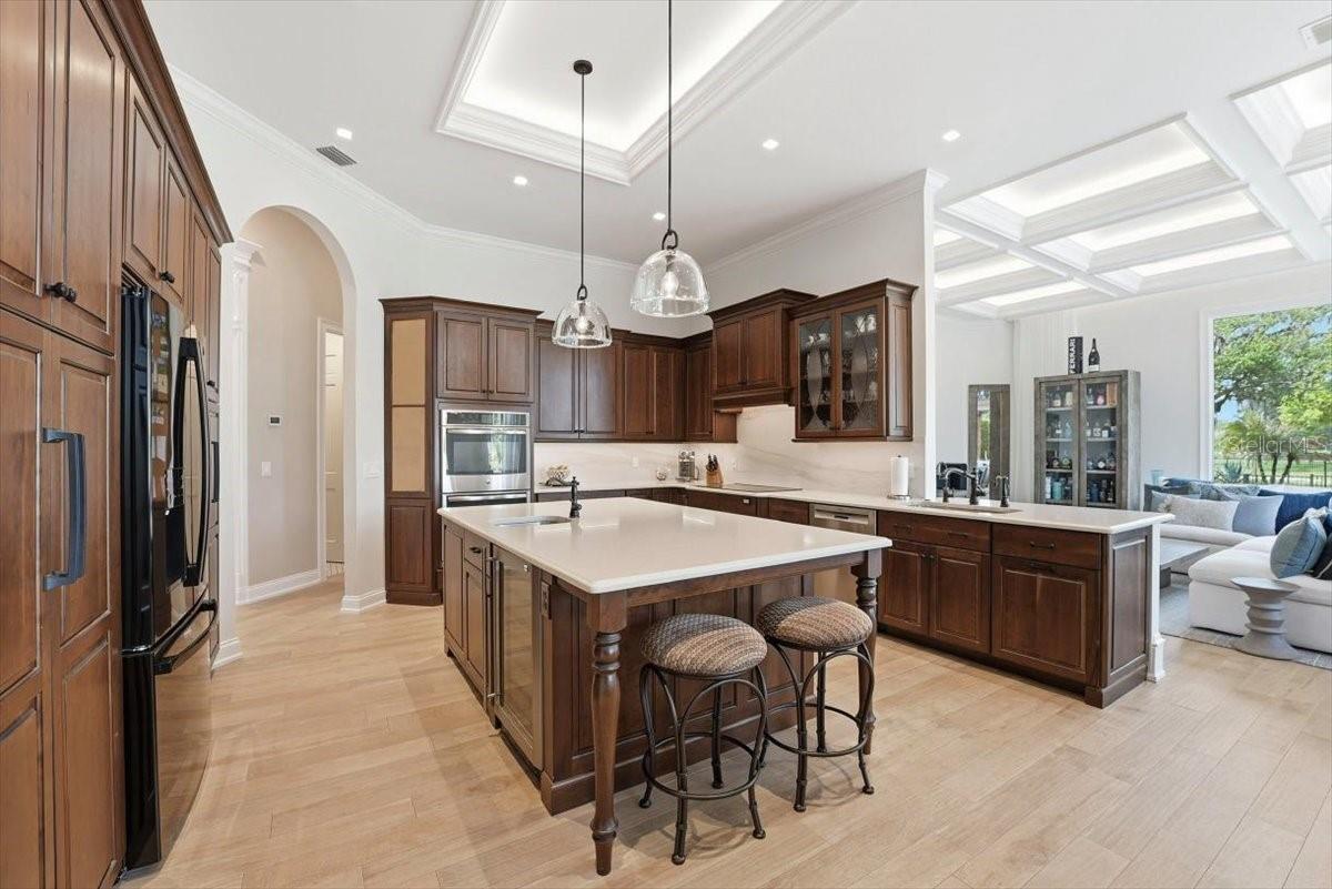 Listing photo id 27 for 9599 Blandford Road