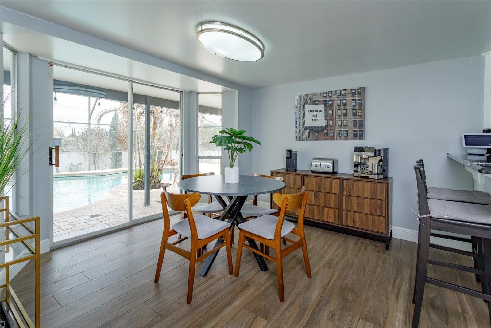 Image 12 of 24 For 8701 Master Link Court