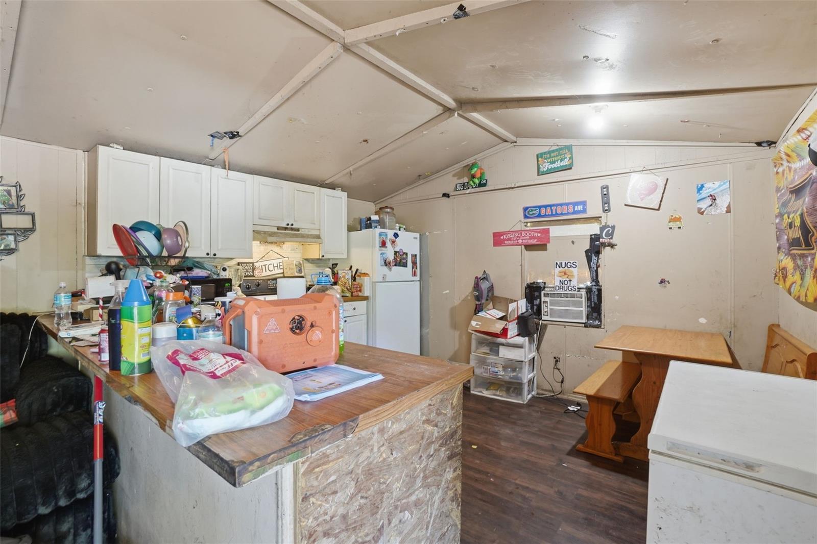 Image 11 of 29 For 19100 Nash Street