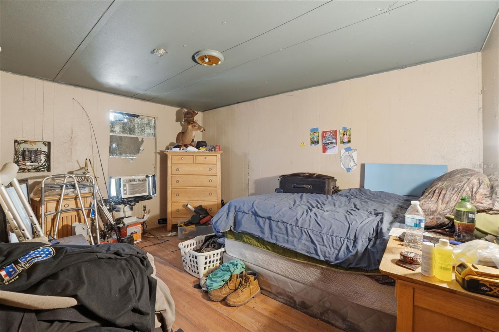 Image 18 of 29 For 19100 Nash Street