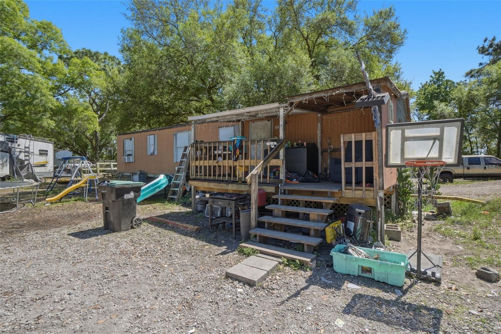 Image 3 of 29 For 19100 Nash Street