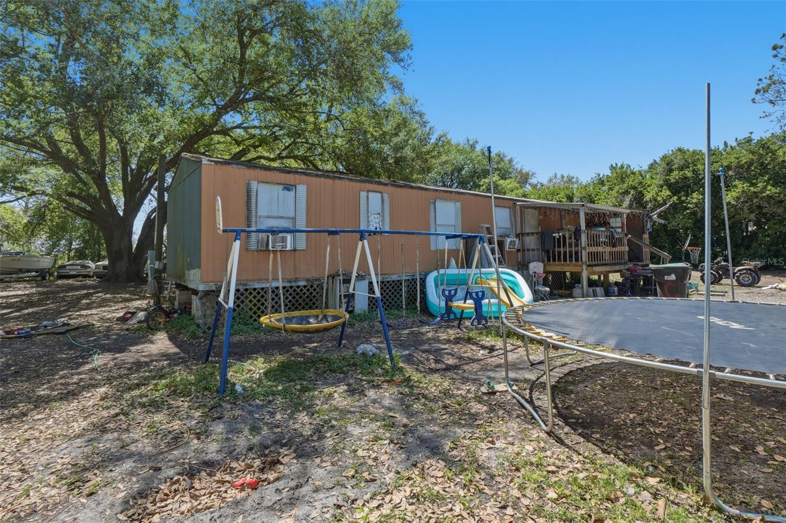 Image 4 of 29 For 19100 Nash Street