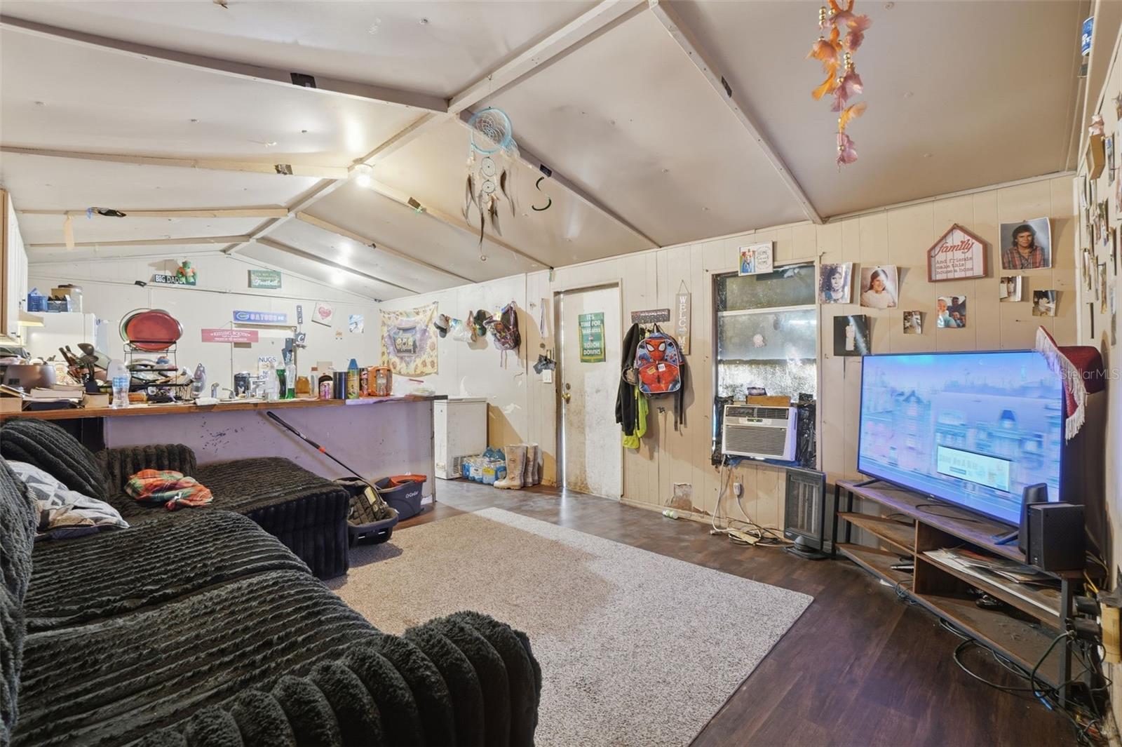 Image 9 of 29 For 19100 Nash Street