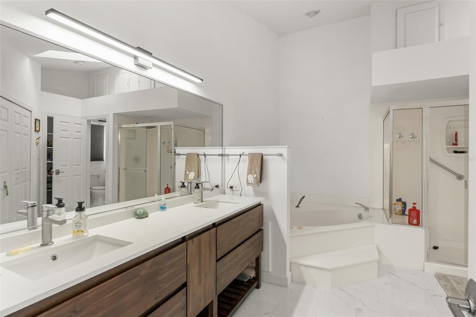 Image 27 of 52 For 14050 Fairway Willow Lane