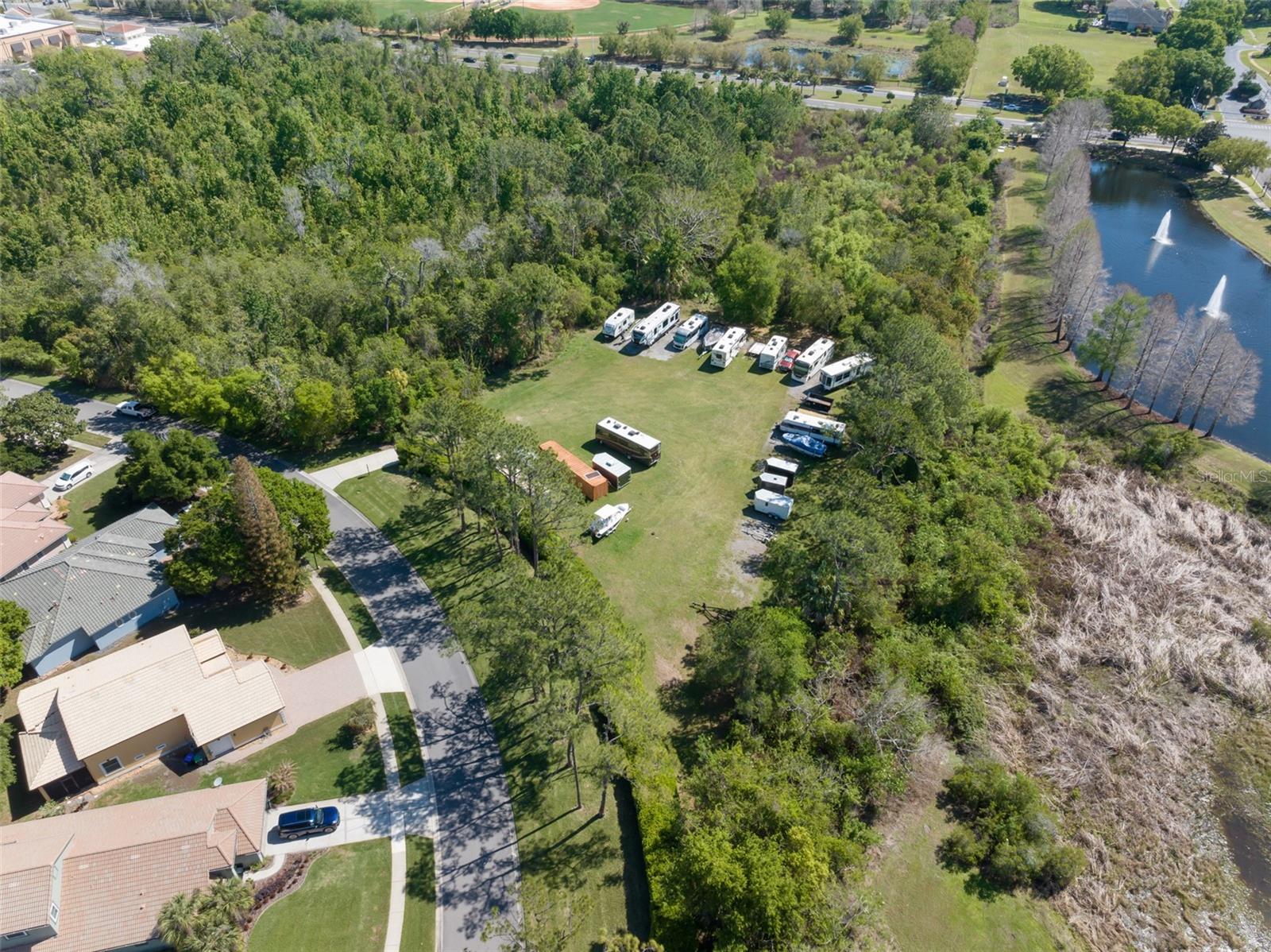 Image 9 of 52 For 14050 Fairway Willow Lane