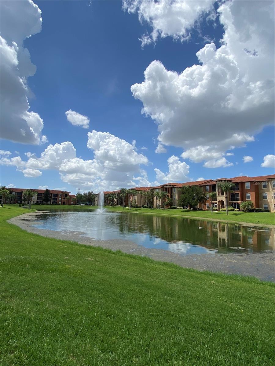 Image 25 of 33 For 6141 Metrowest Boulevard 308