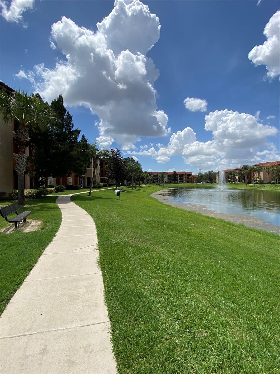 Image 28 of 33 For 6141 Metrowest Boulevard 308