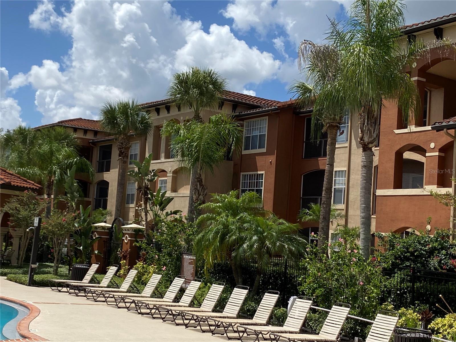 Image 8 of 33 For 6141 Metrowest Boulevard 308