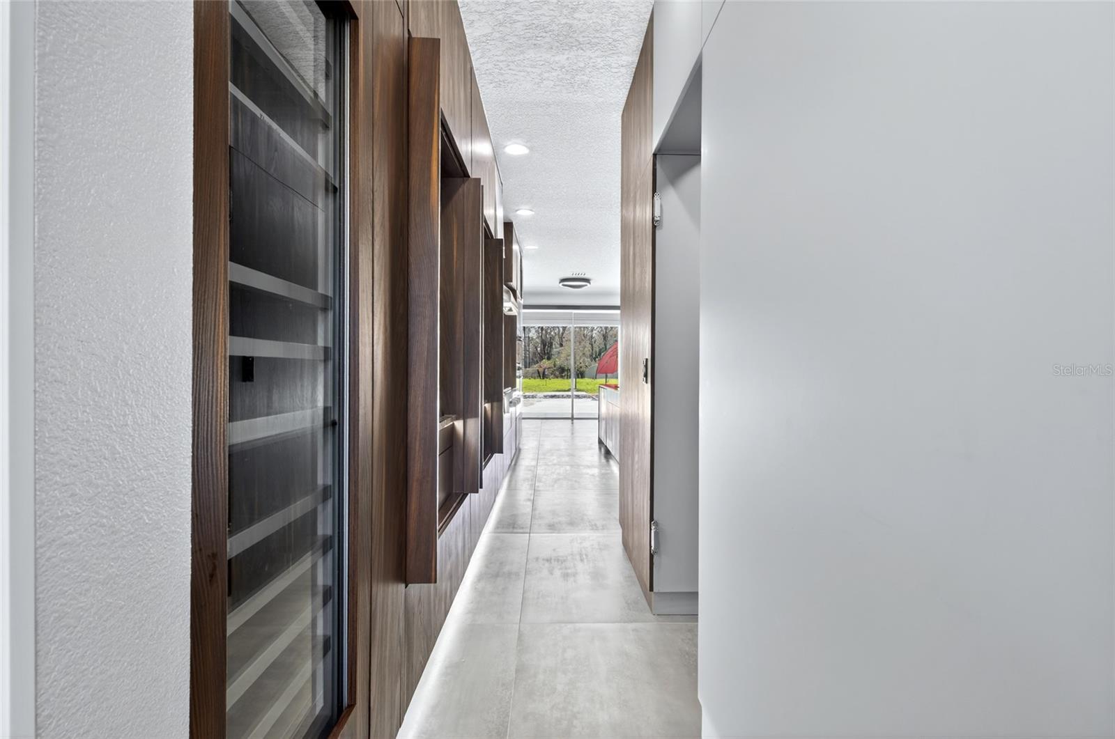 Image 11 of 67 For 16006 Gilden Way