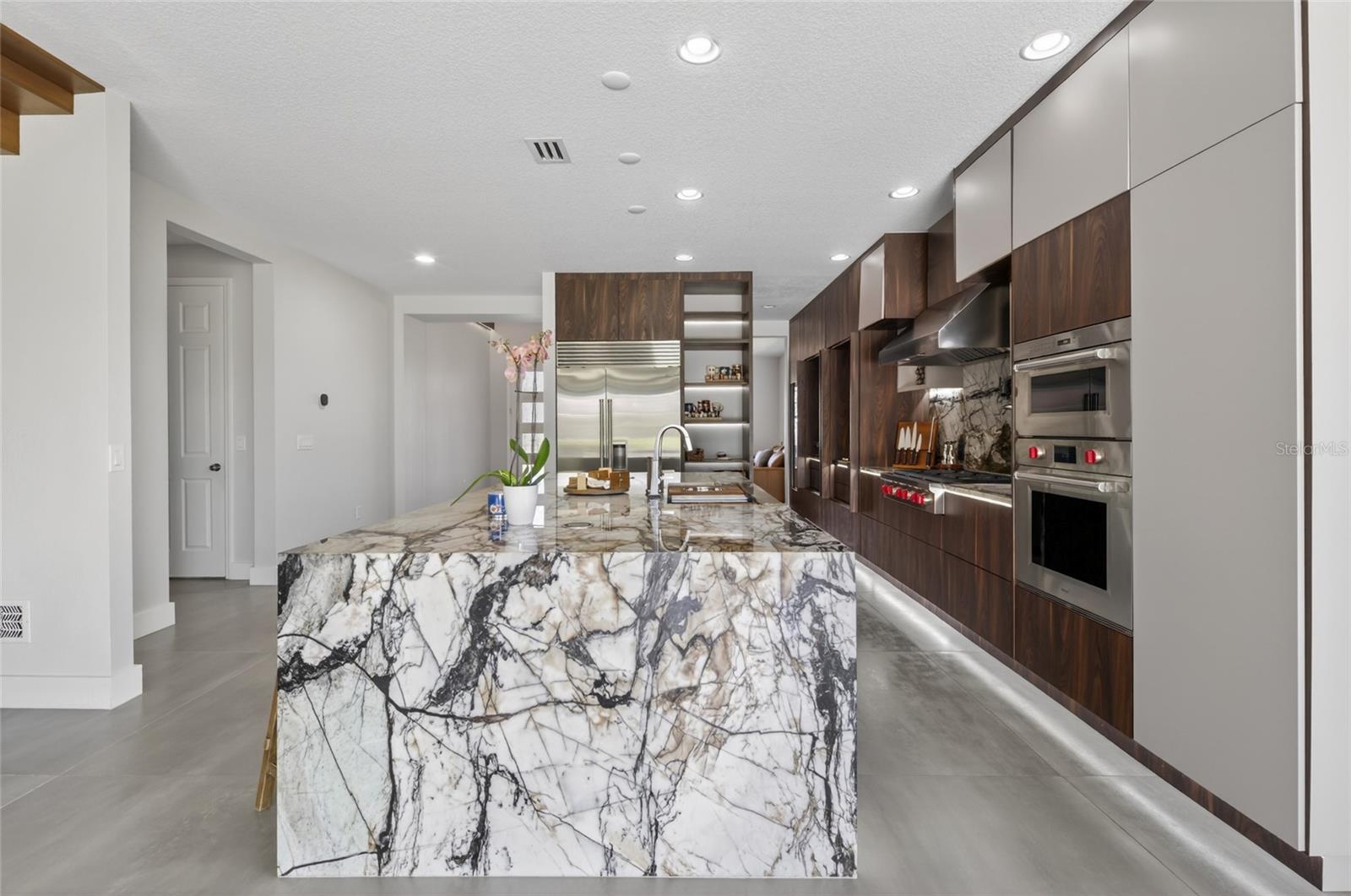 Image 16 of 67 For 16006 Gilden Way