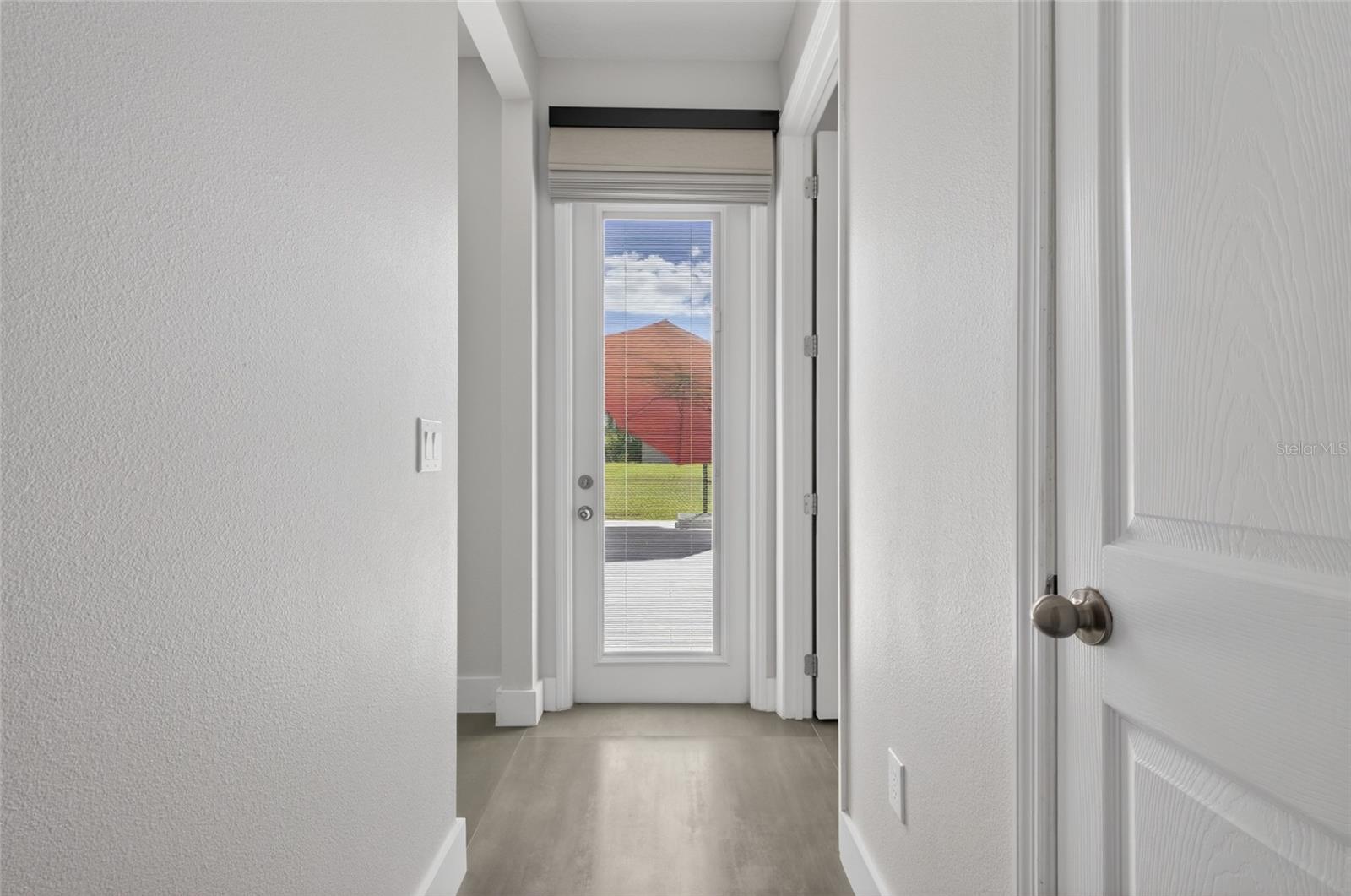 Image 29 of 67 For 16006 Gilden Way