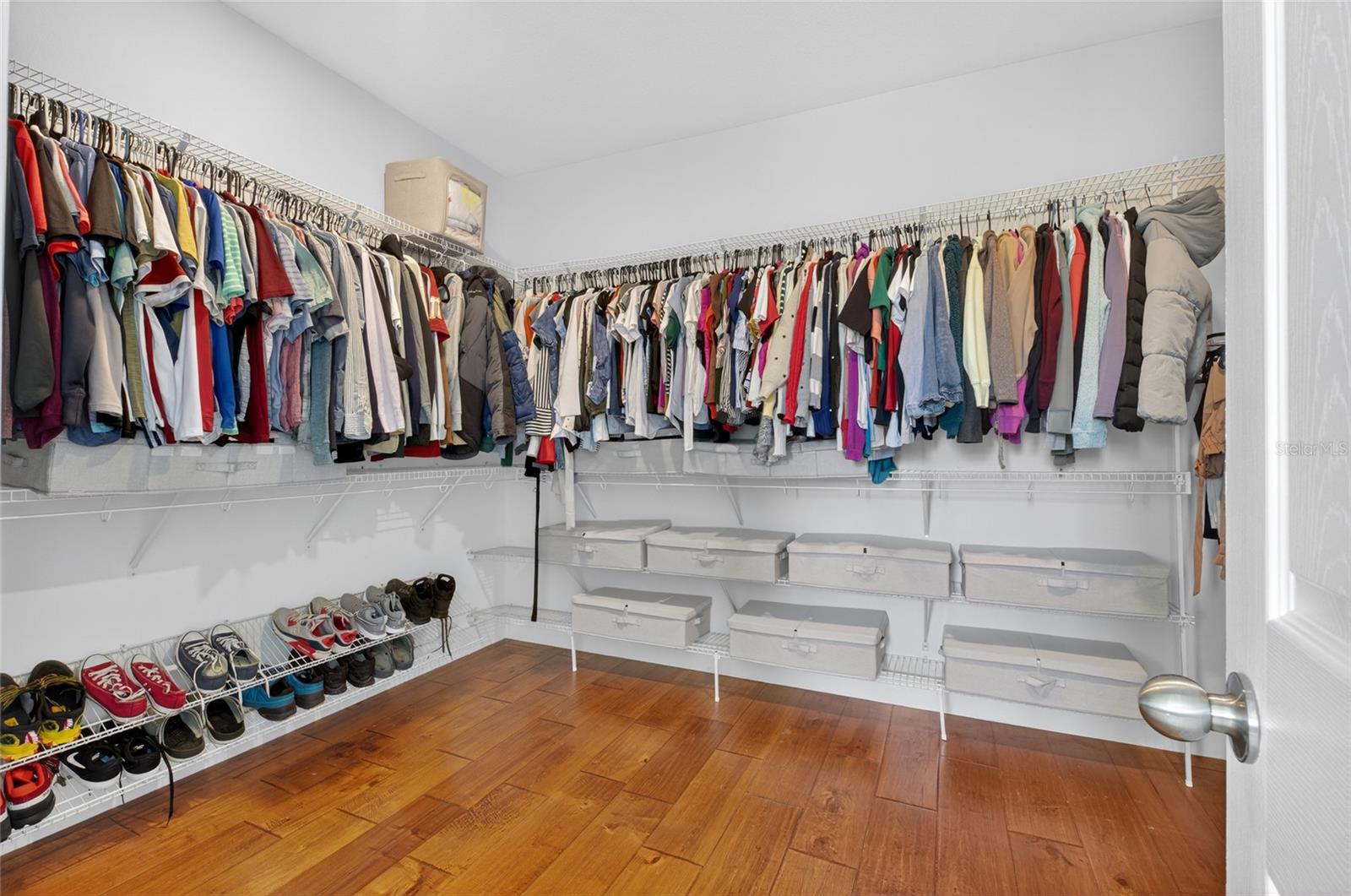 Image 41 of 67 For 16006 Gilden Way