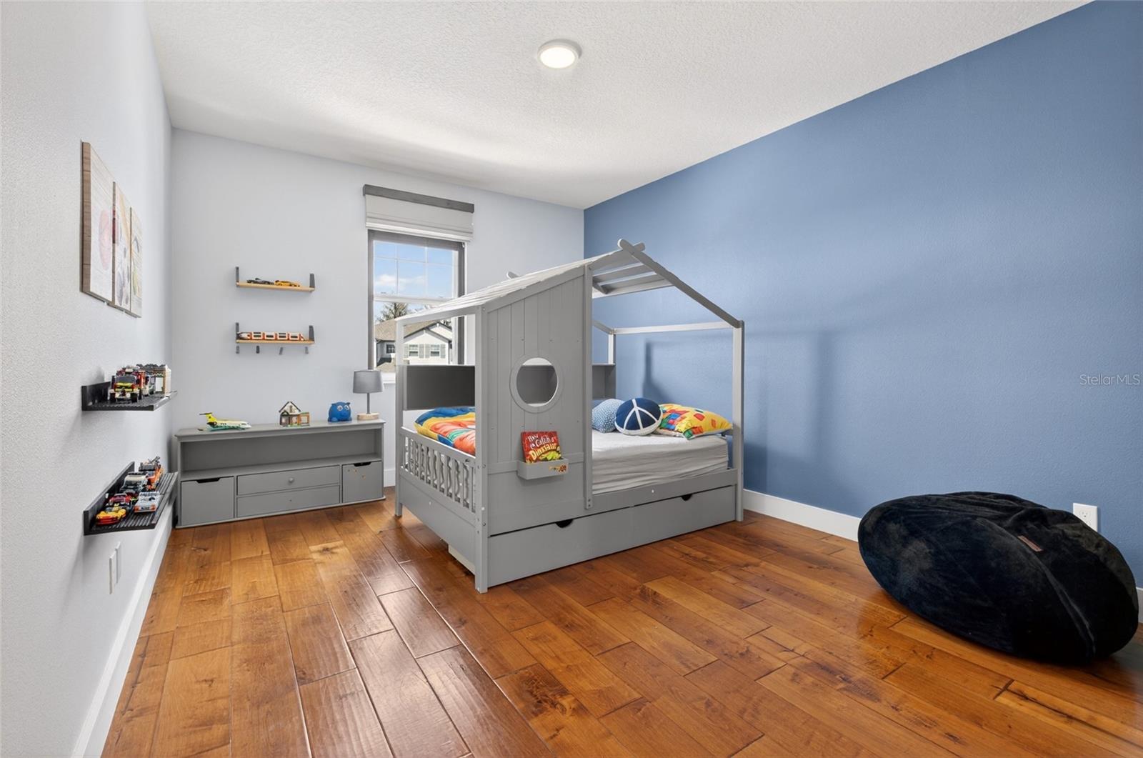 Image 50 of 67 For 16006 Gilden Way