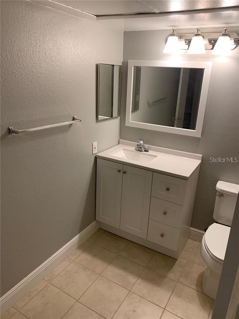 Listing photo id 6 for 430 Forestway Circle 203