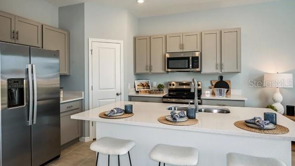 Image 4 of 14 For 527 Moonstone Court