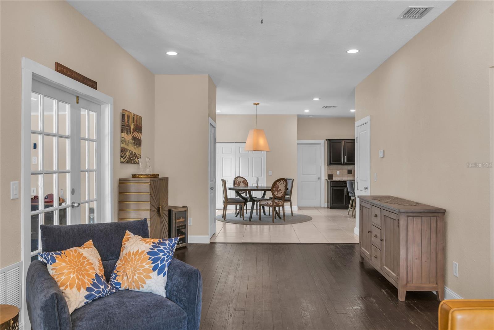 Image 10 of 36 For 2414 Newberry Street