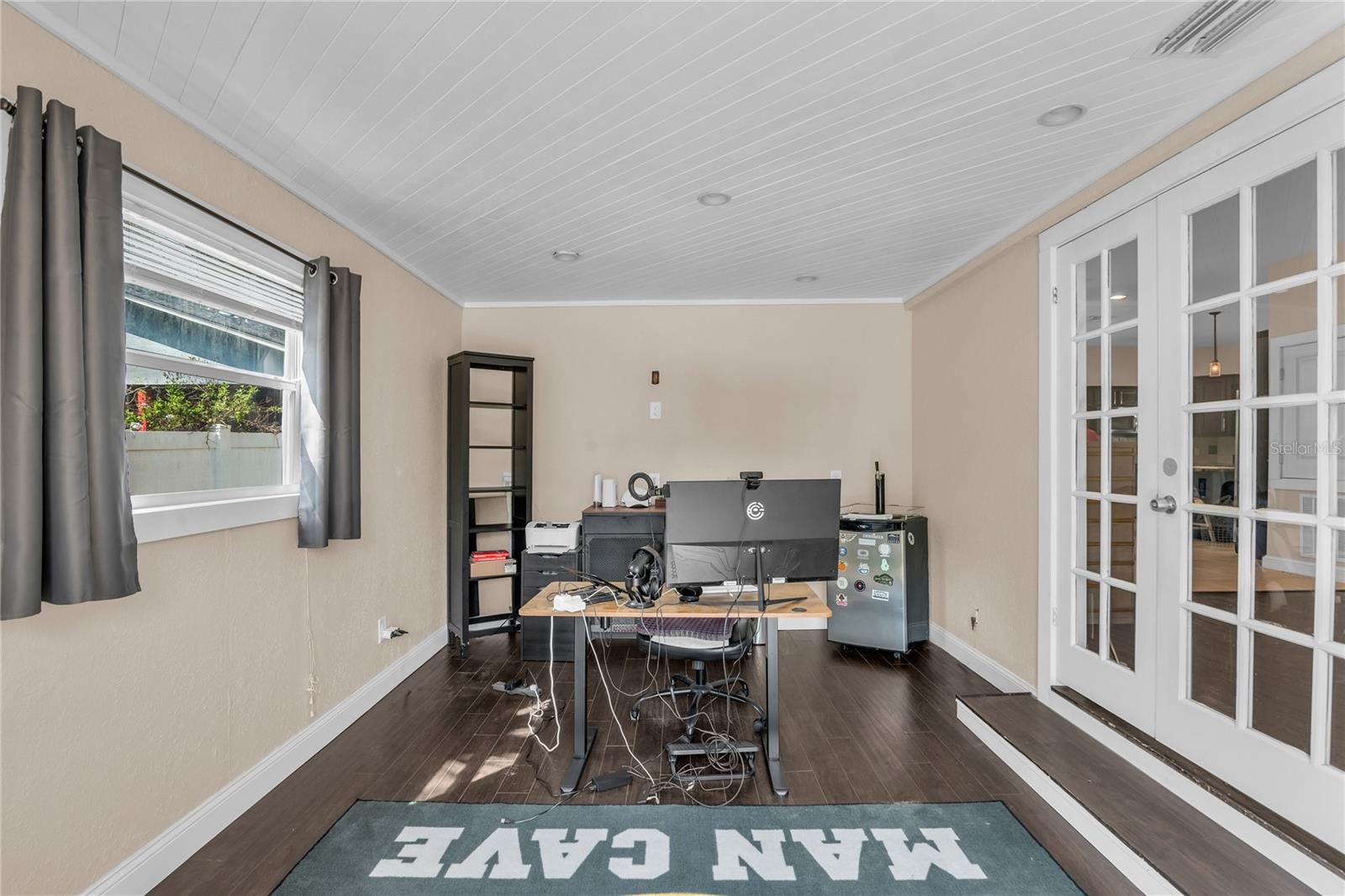 Image 20 of 36 For 2414 Newberry Street