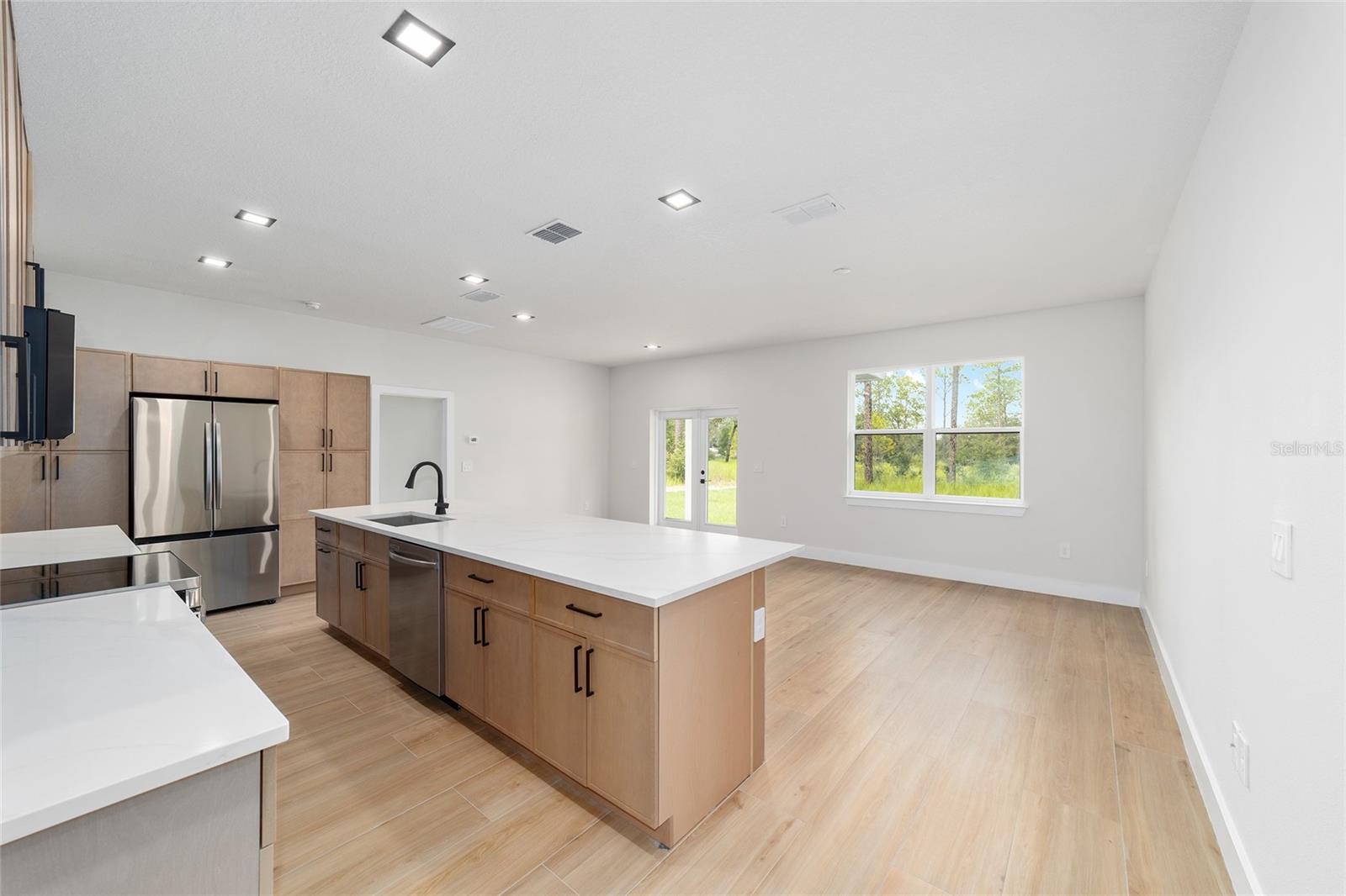 Image 6 of 53 For 4380 159th Court