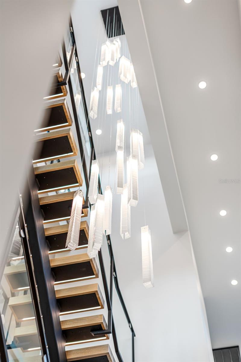 Image 13 of 83 For 1194 Peninsula Avenue