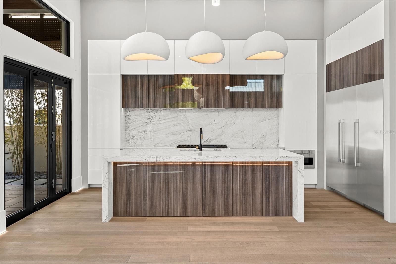 Image 20 of 83 For 1194 Peninsula Avenue