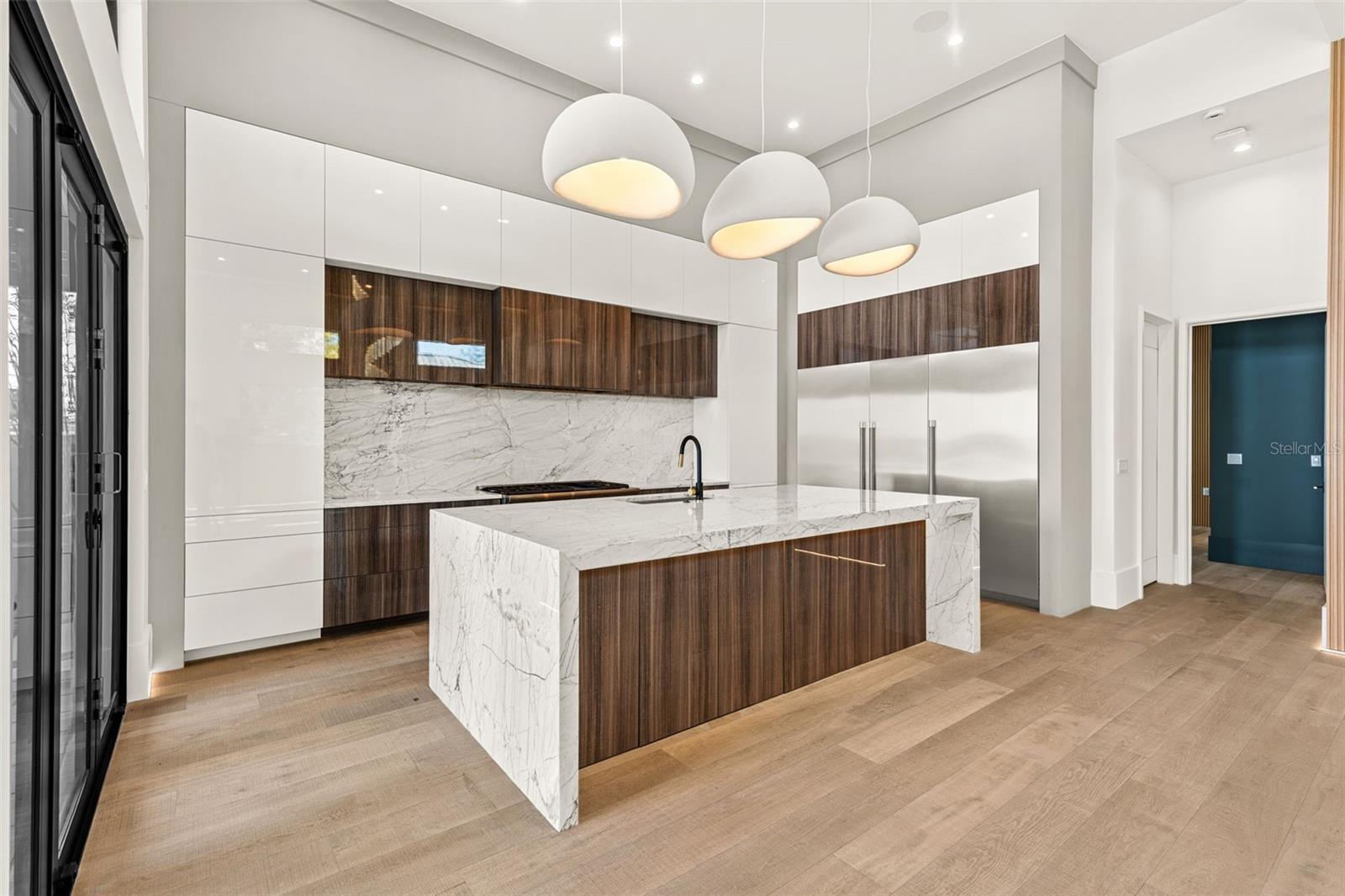 Image 25 of 83 For 1194 Peninsula Avenue