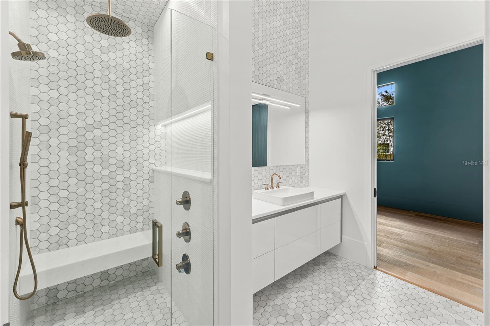 Image 30 of 83 For 1194 Peninsula Avenue