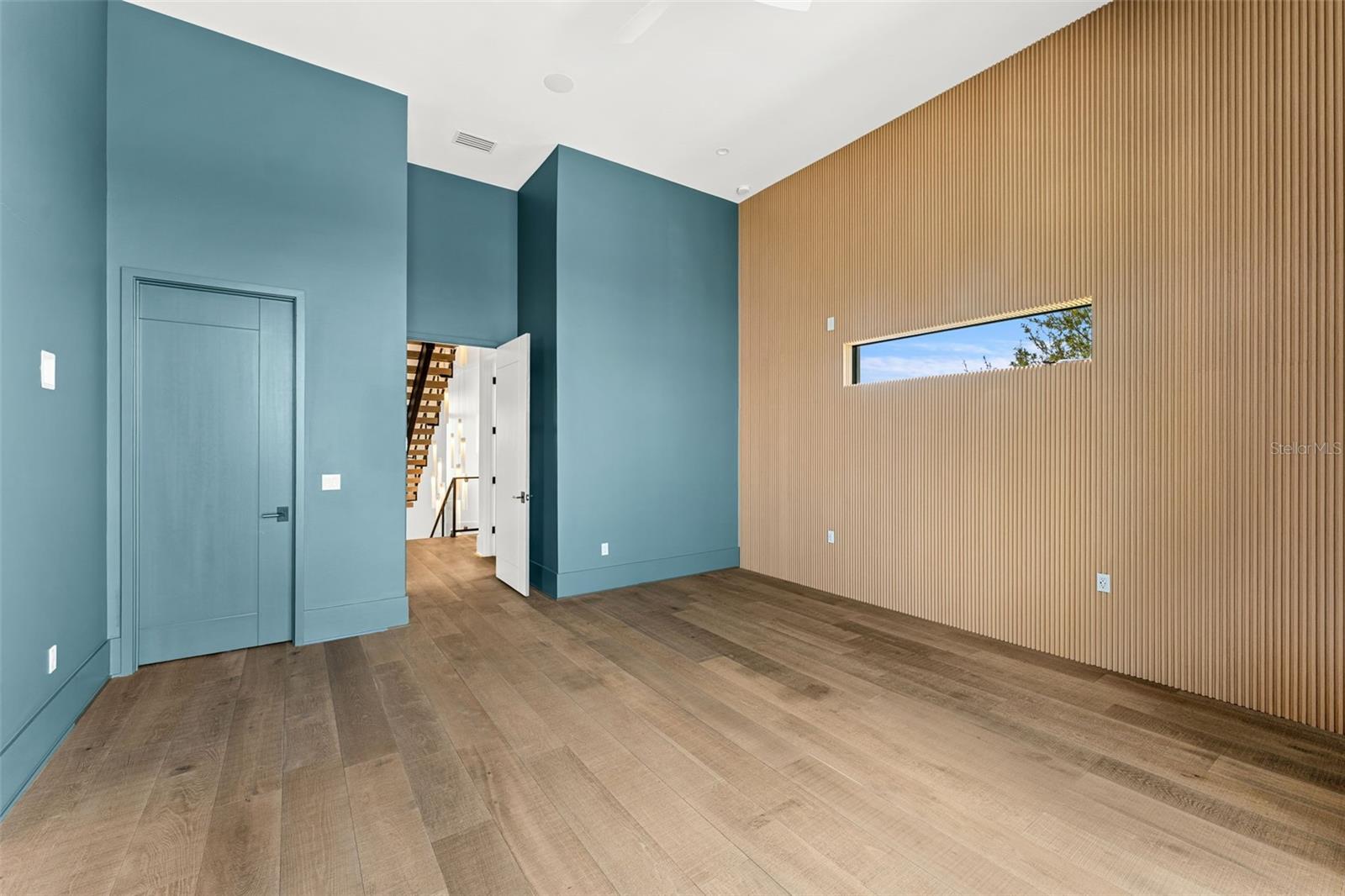 Image 50 of 83 For 1194 Peninsula Avenue