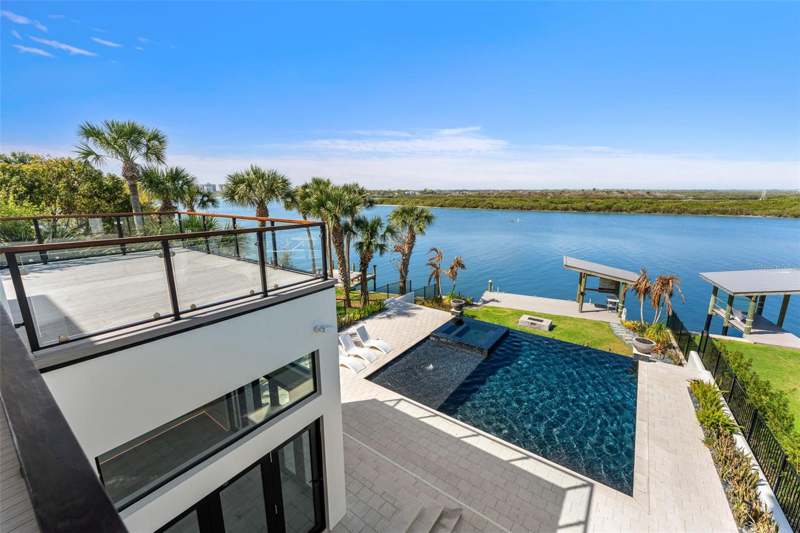 Image 53 of 83 For 1194 Peninsula Avenue