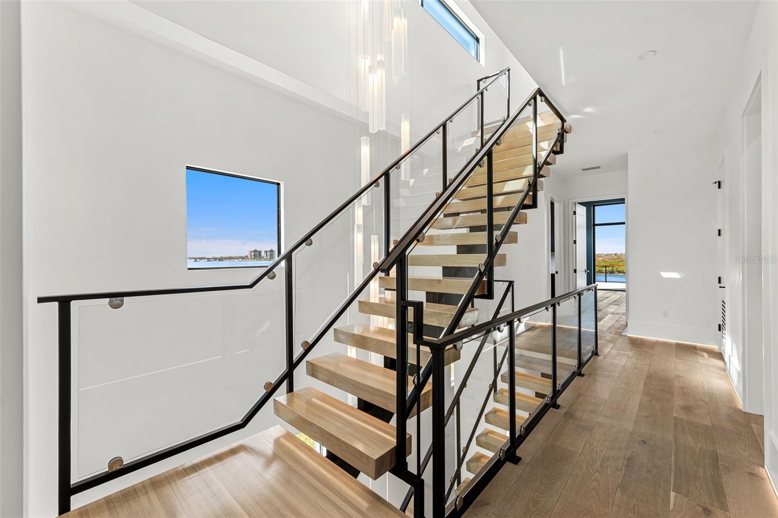 Image 65 of 83 For 1194 Peninsula Avenue