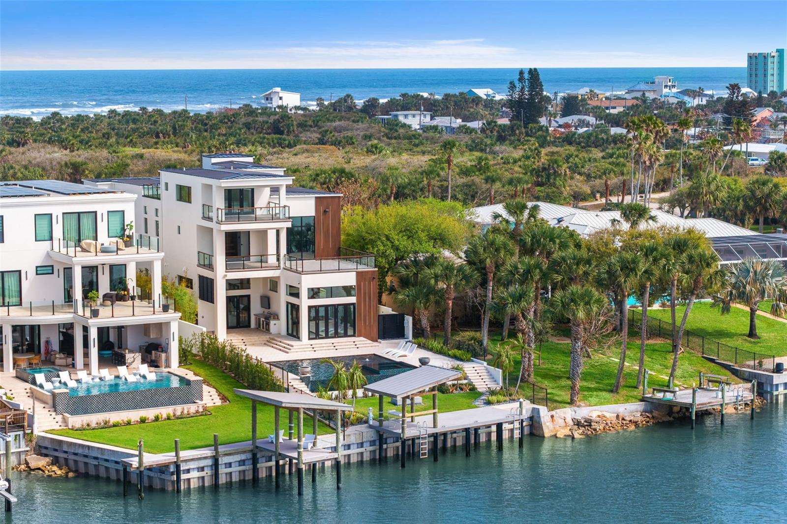 Image 77 of 83 For 1194 Peninsula Avenue