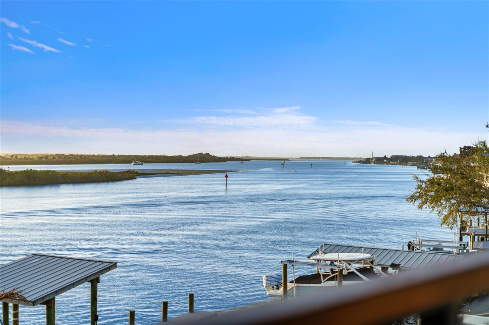 Image 8 of 83 For 1194 Peninsula Avenue