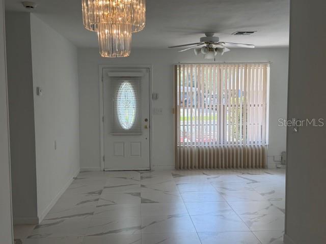 Image 9 of 24 For 208 Wilshire Drive