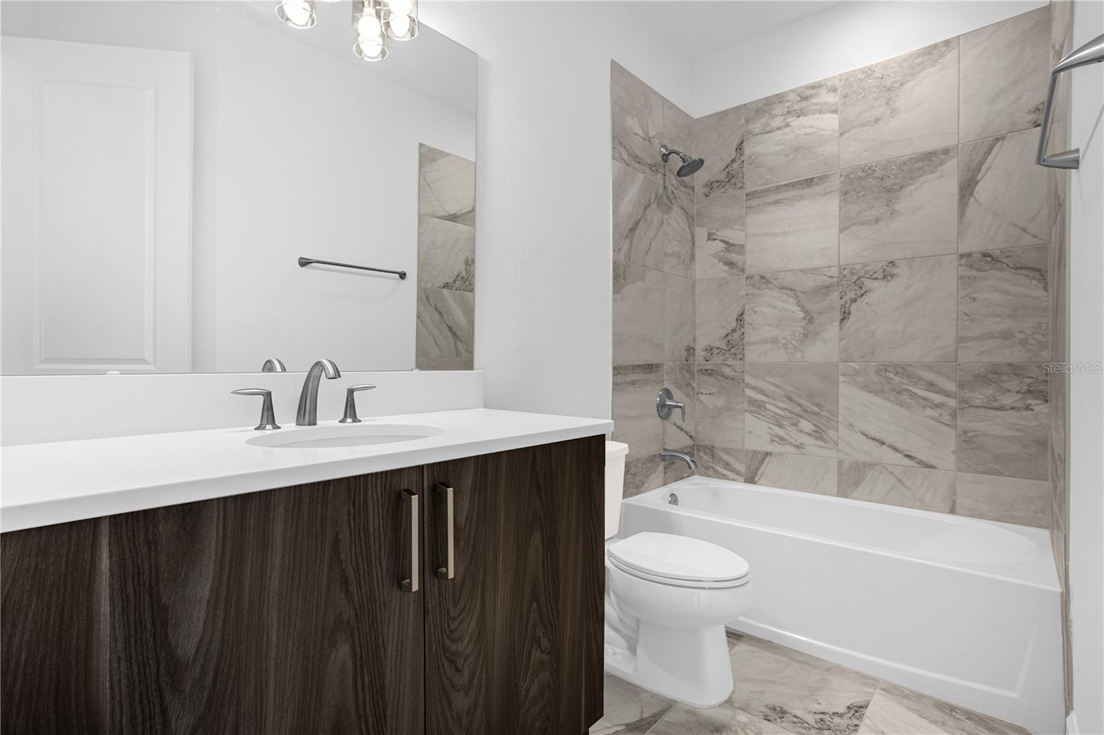 Image 20 of 27 For 2362 Brix Street