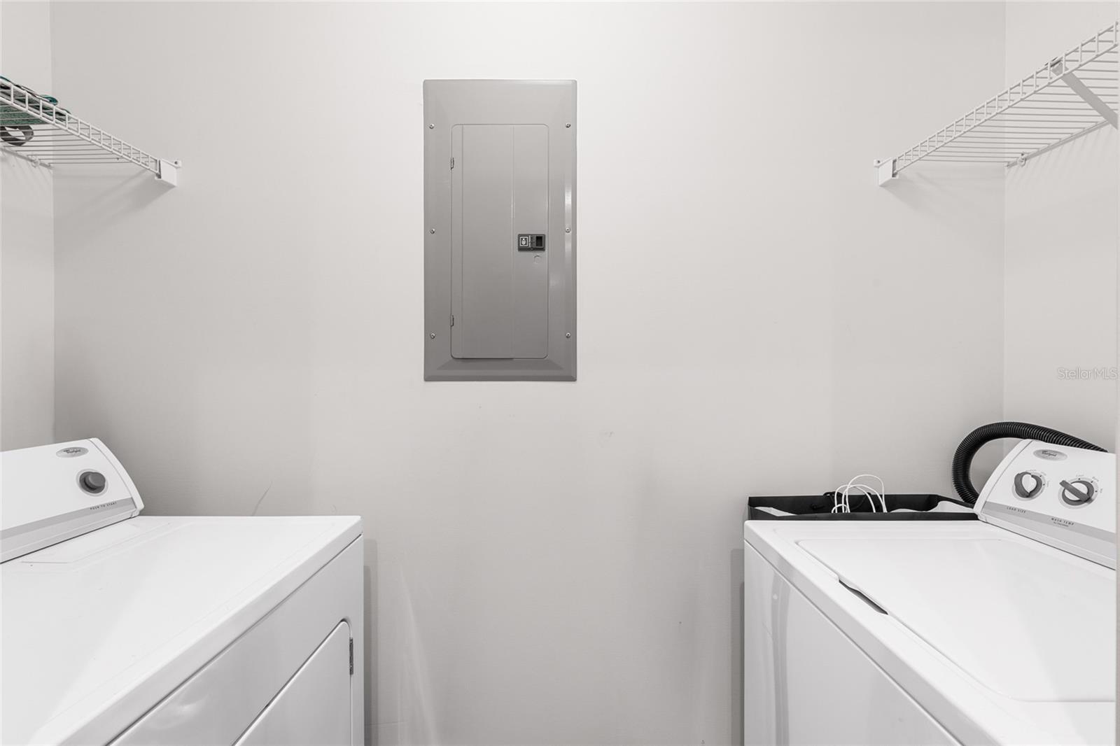 Image 10 of 41 For 155 Court Avenue 2305