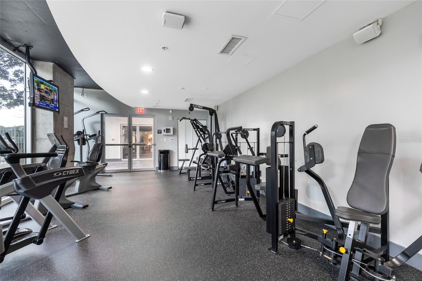 Image 30 of 41 For 155 Court Avenue 2305