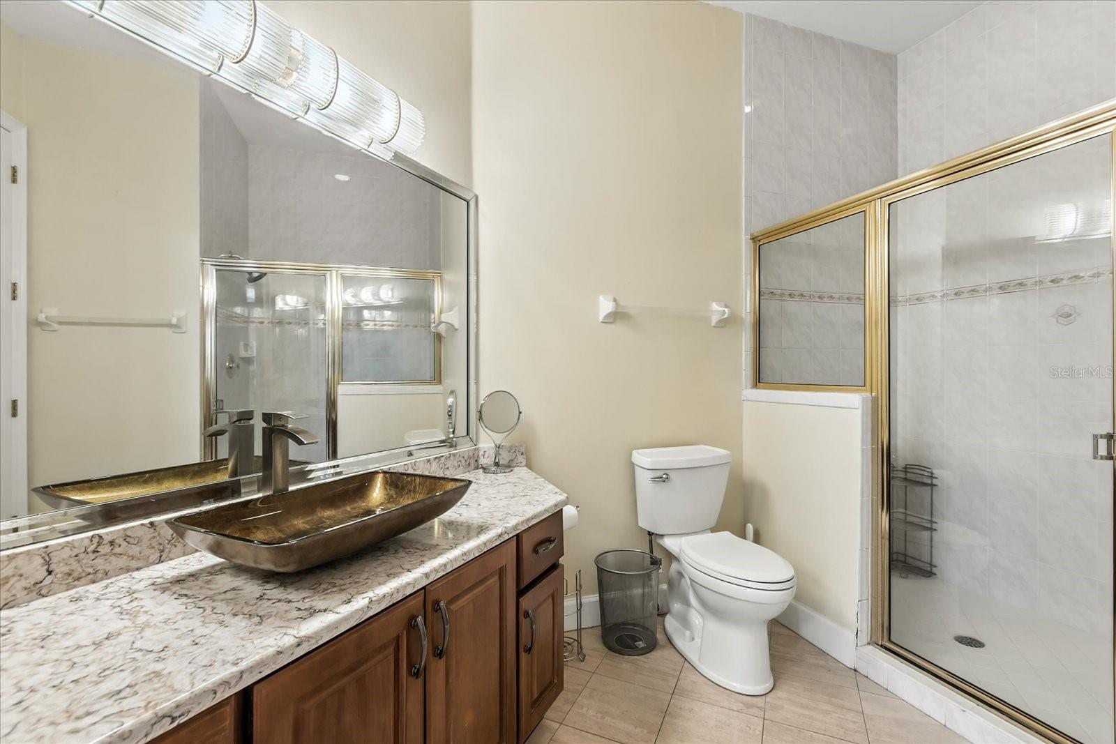 Image 28 of 37 For 1036 Golf Valley Drive