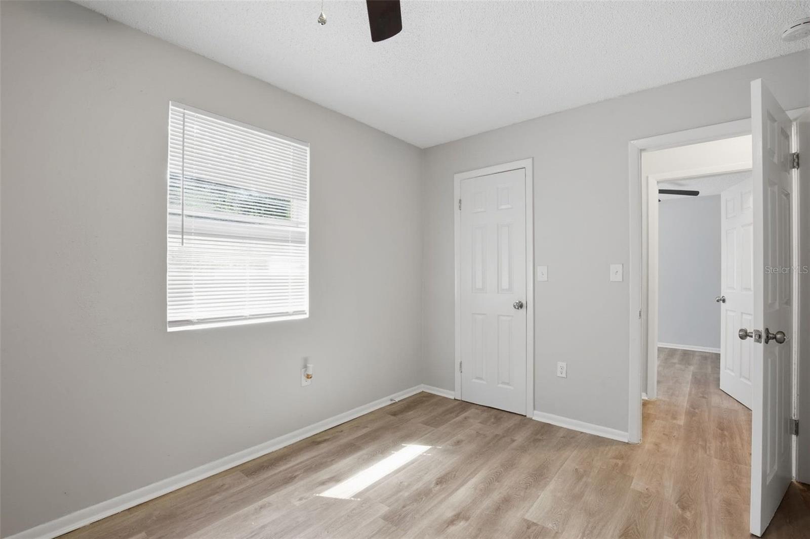 Image 26 of 35 For 728 Spruce Street