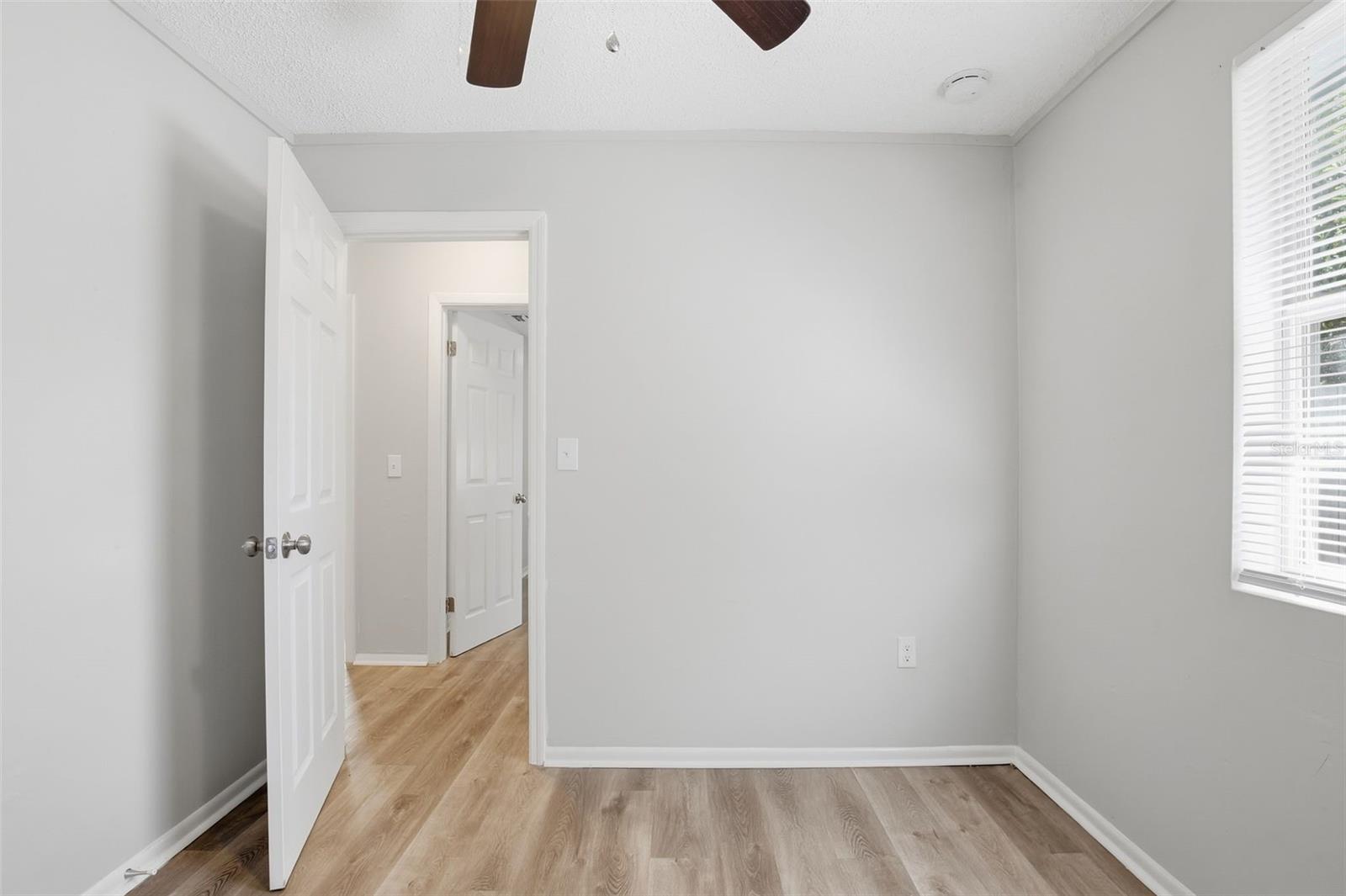 Image 29 of 35 For 728 Spruce Street