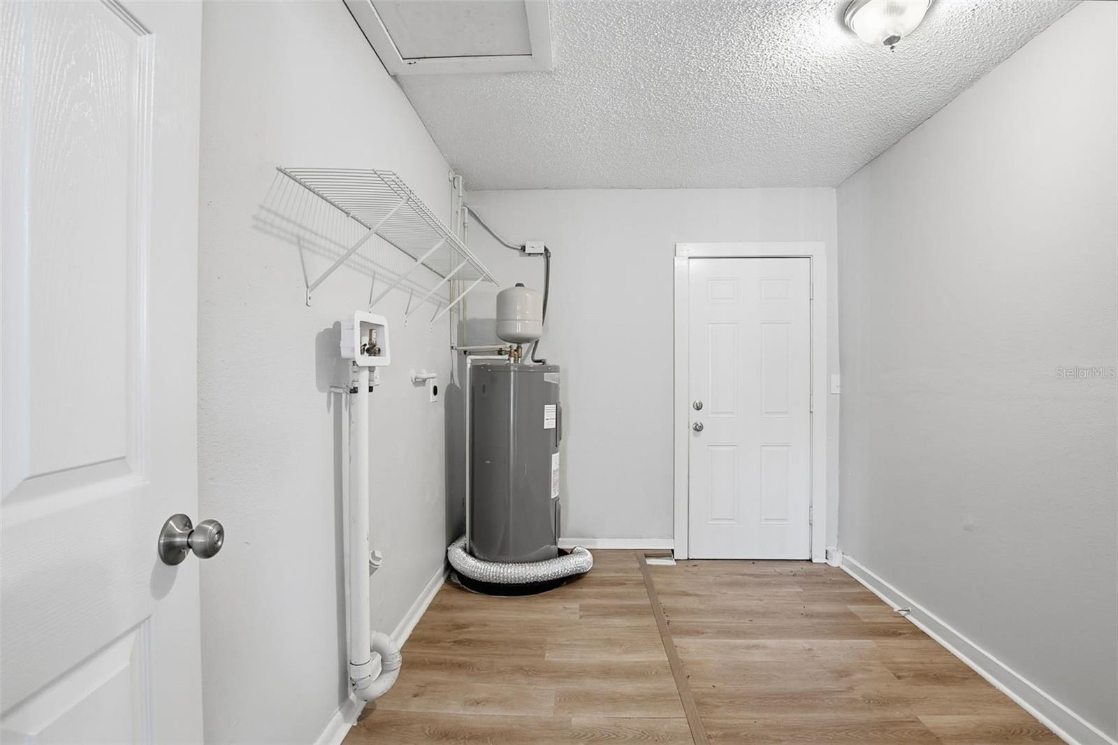 Image 32 of 35 For 728 Spruce Street