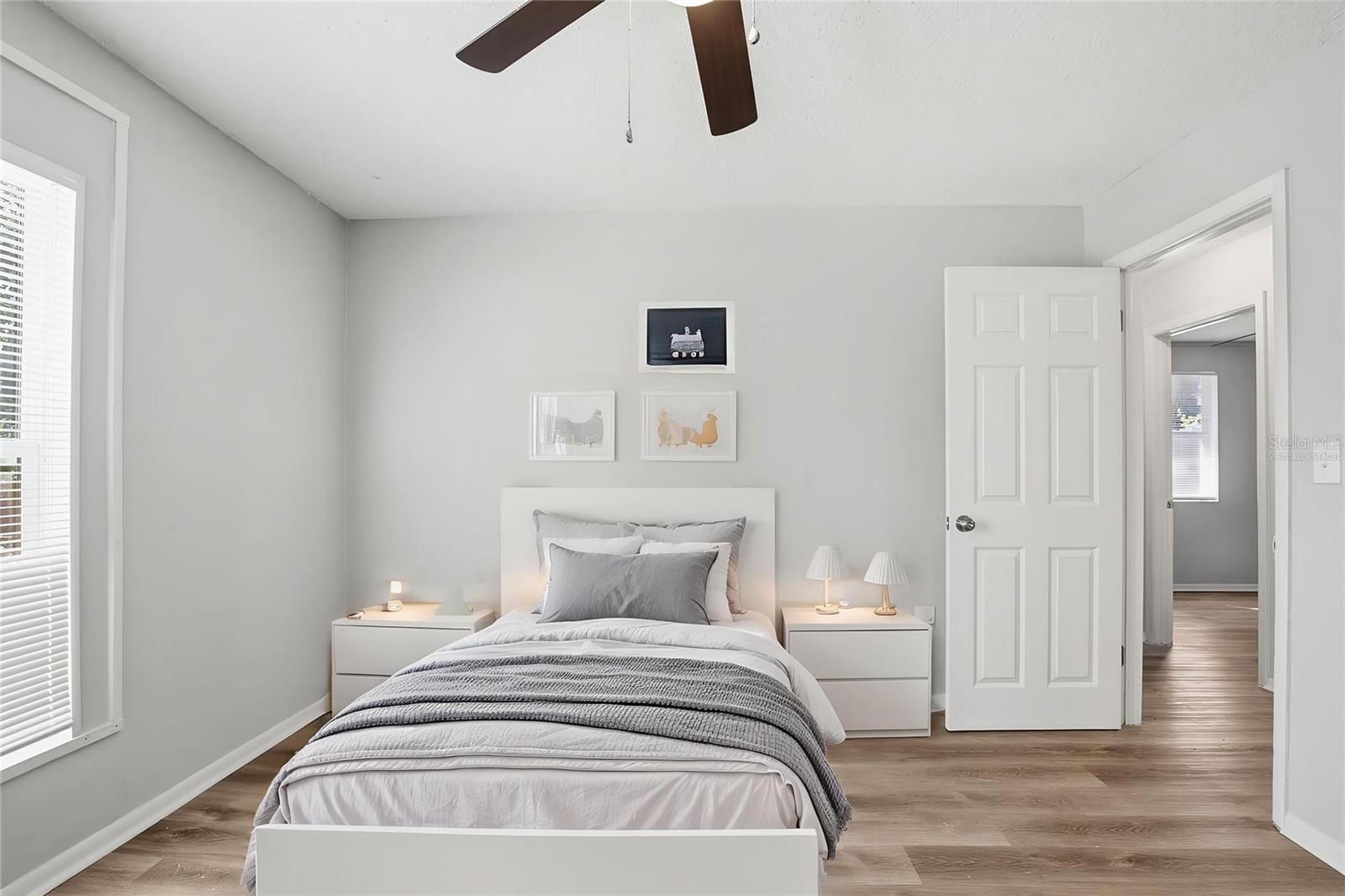 Image 5 of 35 For 728 Spruce Street