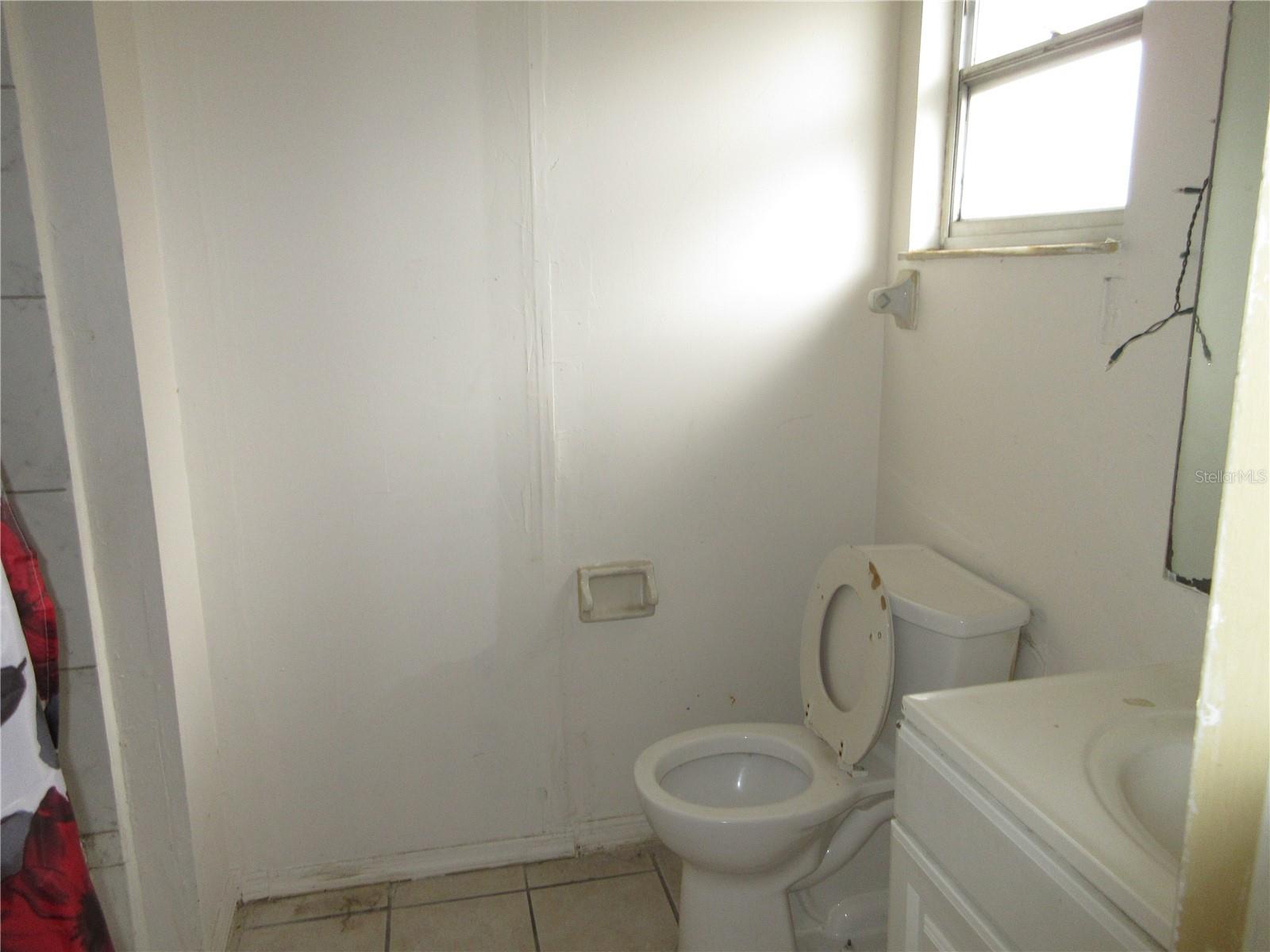 Image 20 of 25 For 1050 Captiva Point