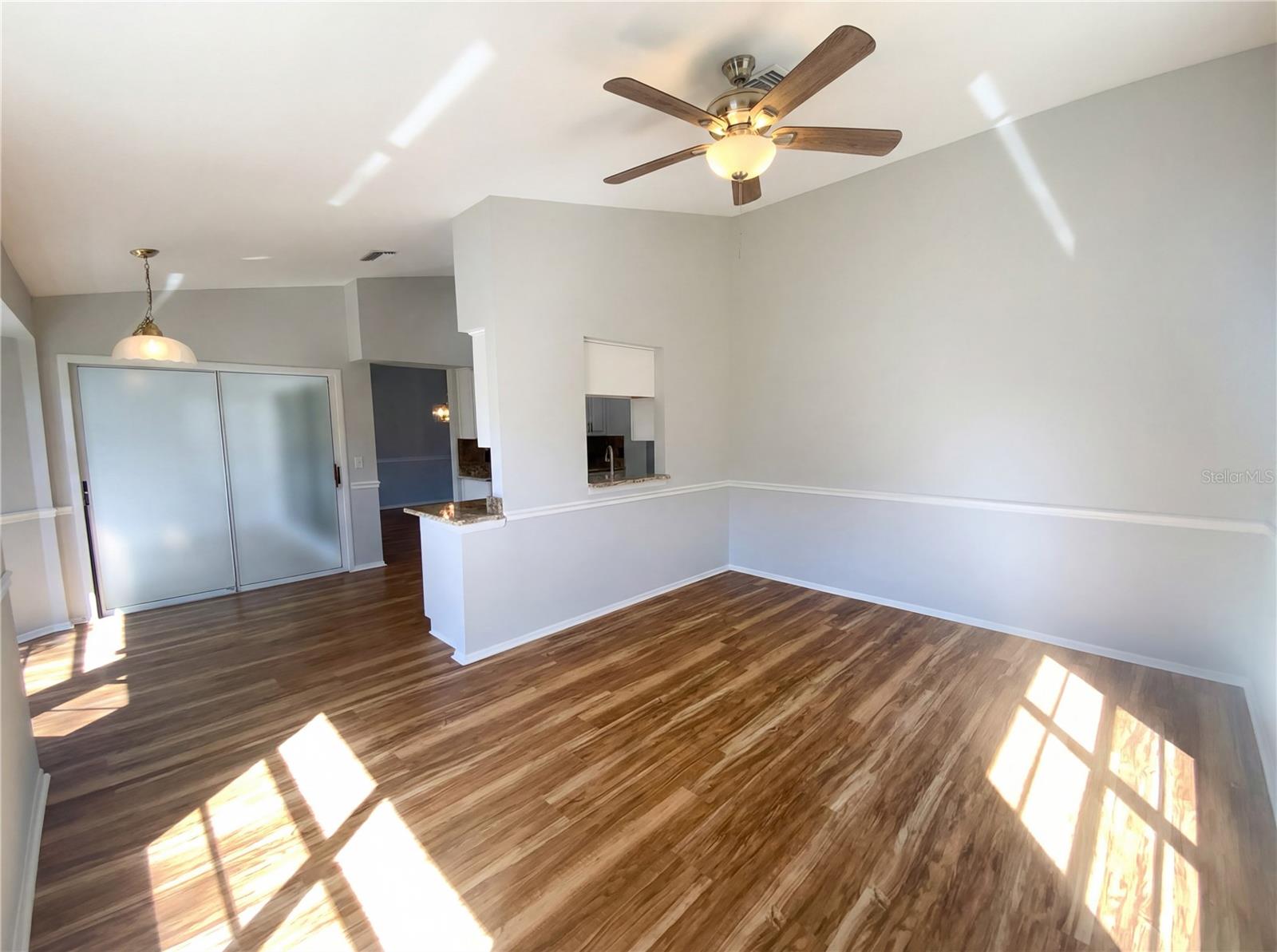 Image 7 of 23 For 7410 Willow Brook Drive