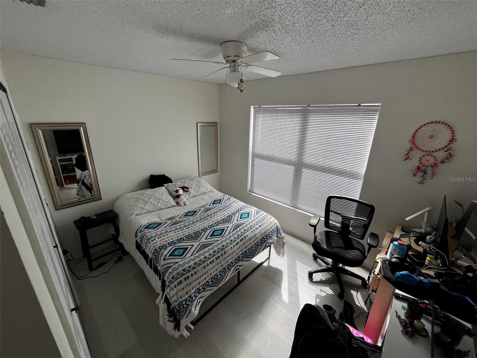 Image 13 of 17 For 708 Northlake Drive 7